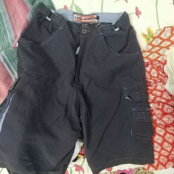 Swim trunks(giving away this week) free in bundle - Picture 1 of 4